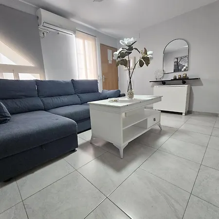 Apartament Puertas De La Catedral Kordoba